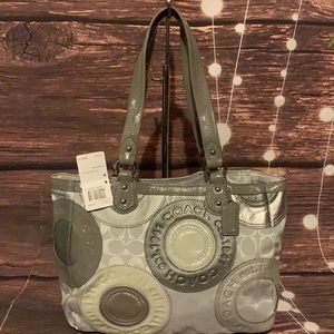 🌺 COACH F19042 🌺 GREY MULTI PIECED PATCHWORK